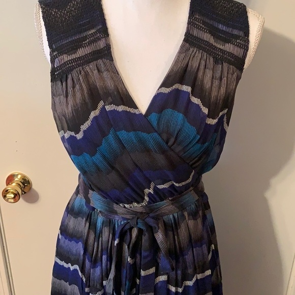 DVF Bali Silk Chiffon Wrap Dress 6 - Picture 6 of 15